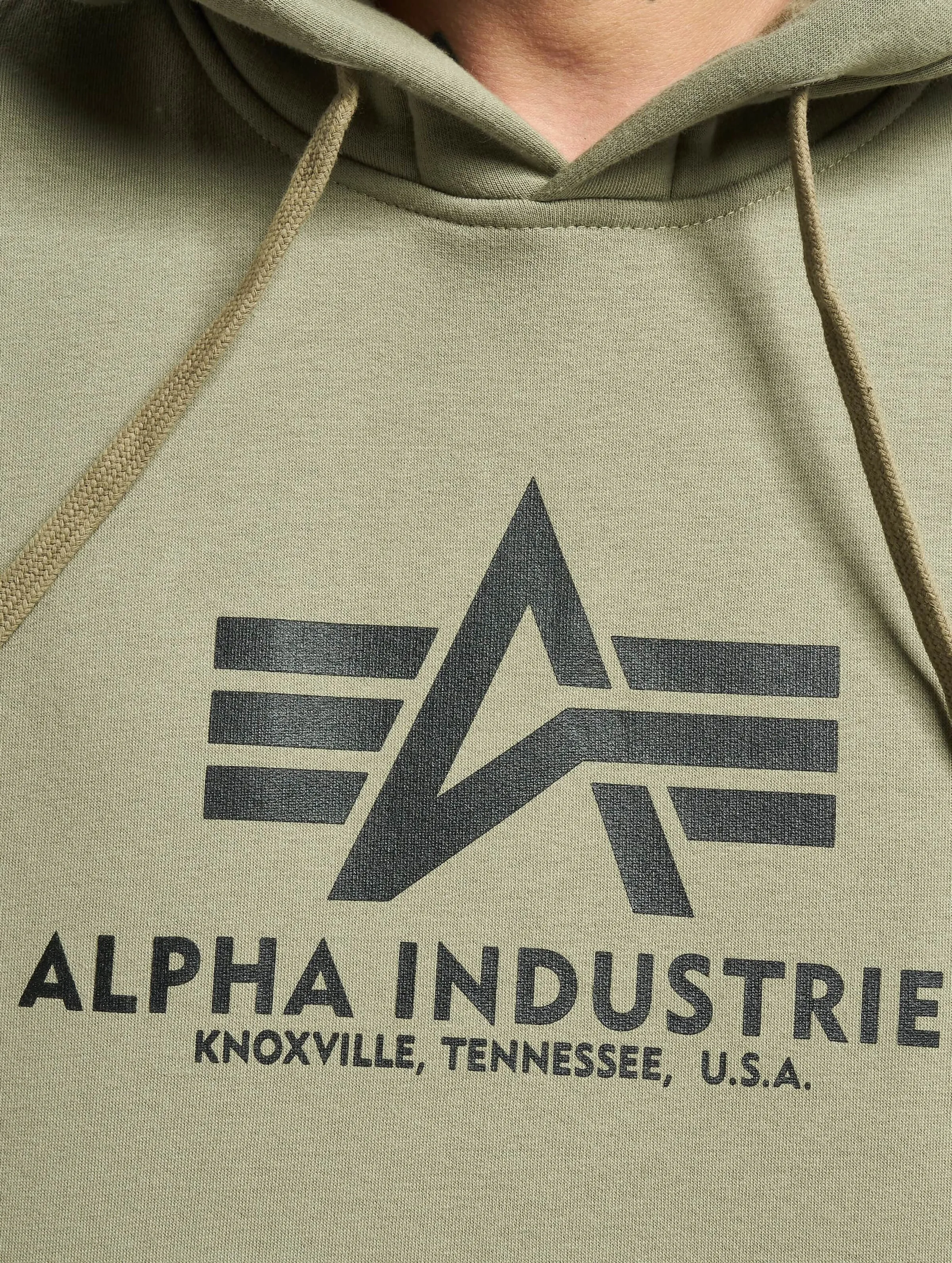 Alpha Industries Basic Hoodies