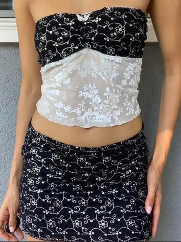 Conjunto de top palabra de honor con empalme transparente y minifalda de jacquard