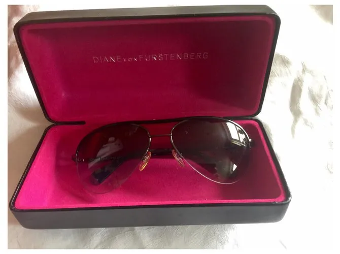 Diane Von Furstenberg Gafas de sol DvF Aviator Negro 