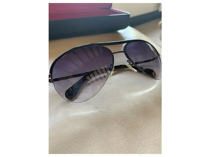 Diane Von Furstenberg Gafas de sol DvF Aviator Negro 