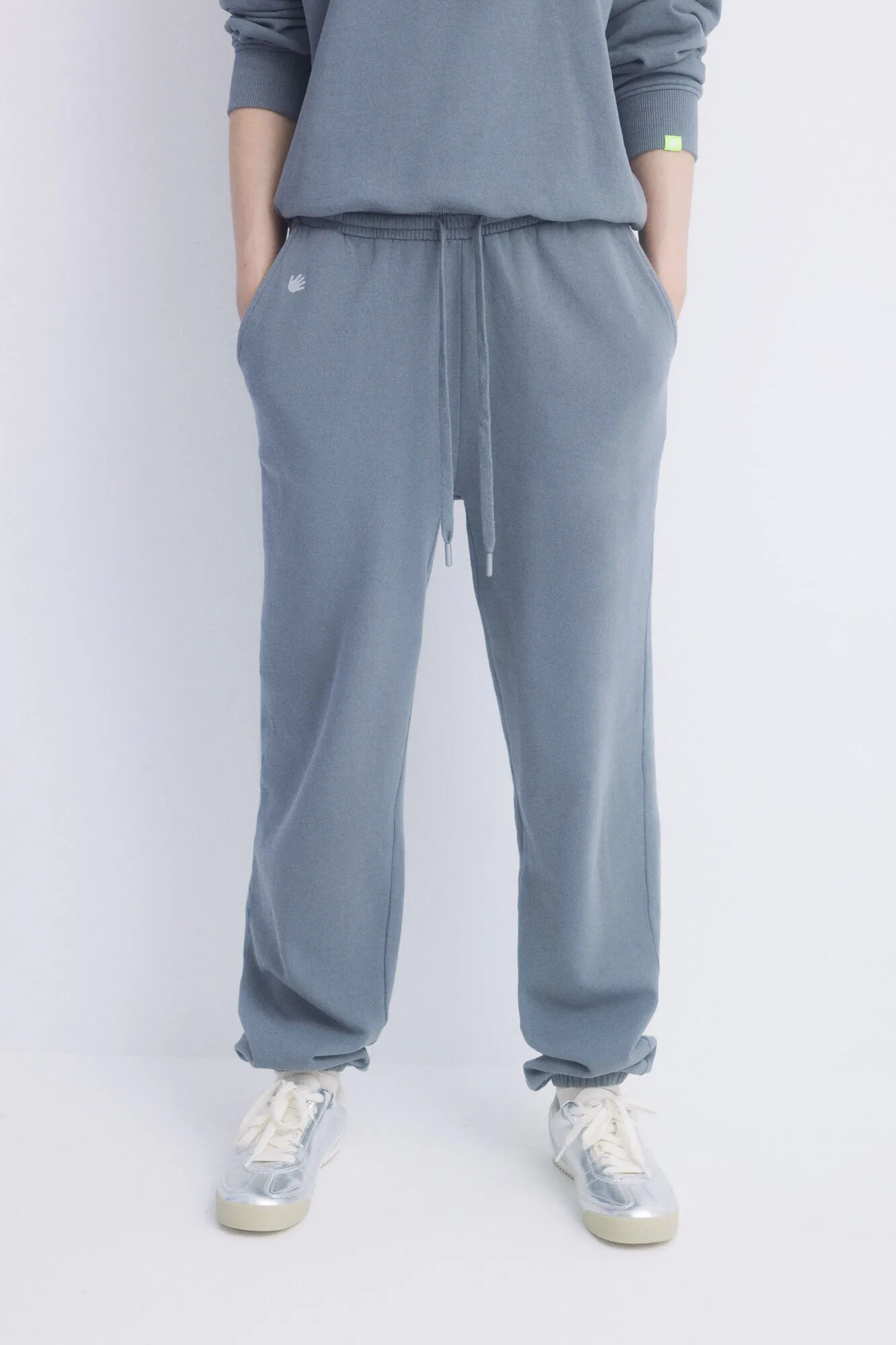 HI&BYE Pantalón jogger felpa gris claro