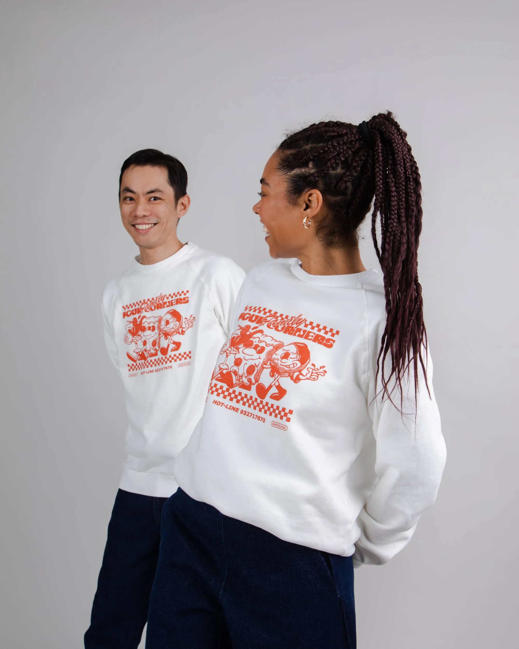 Hoxton Four Corners Sweatshirt Ecru