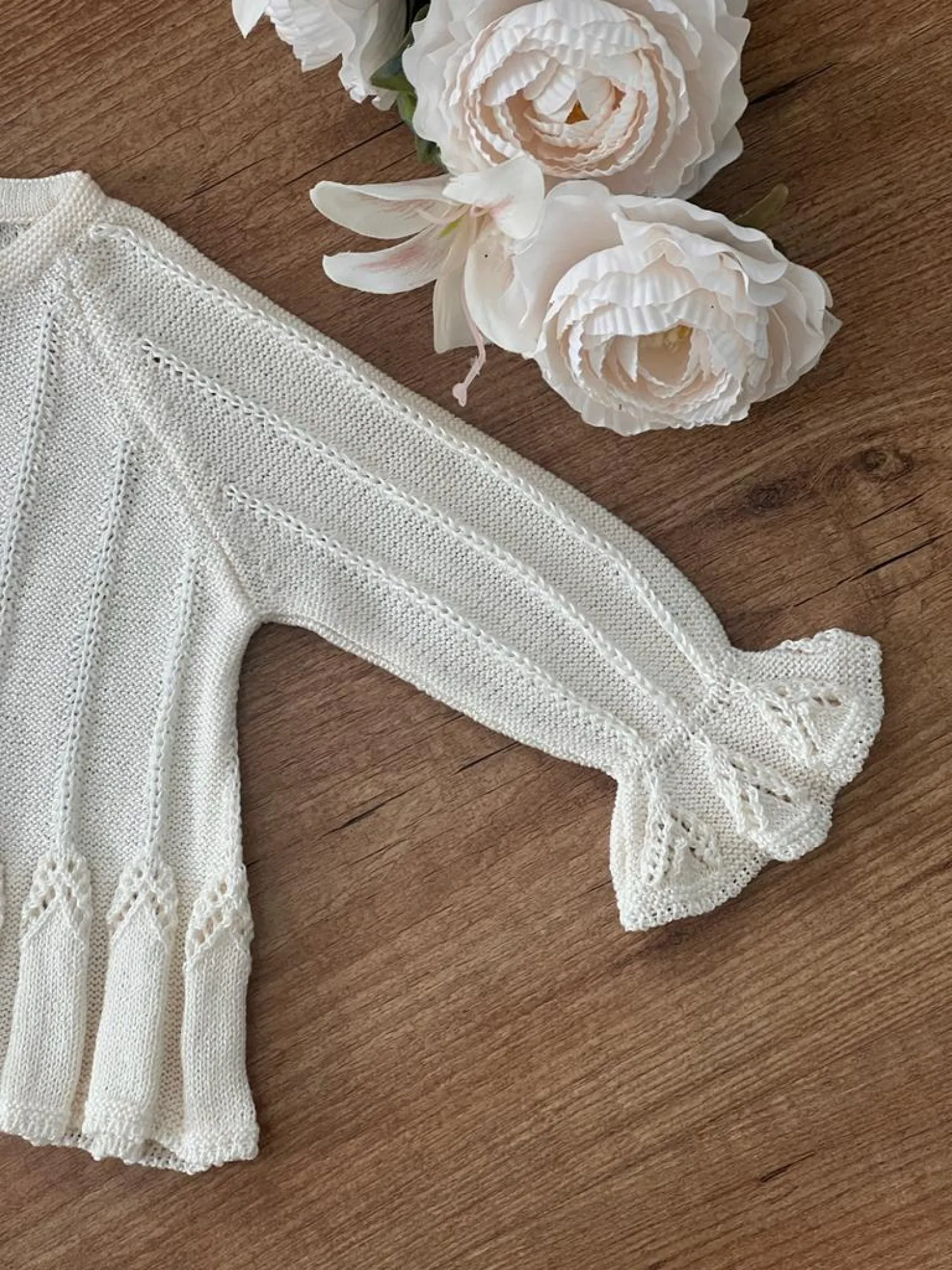 Jacket for girl special ceremony in ivory thread