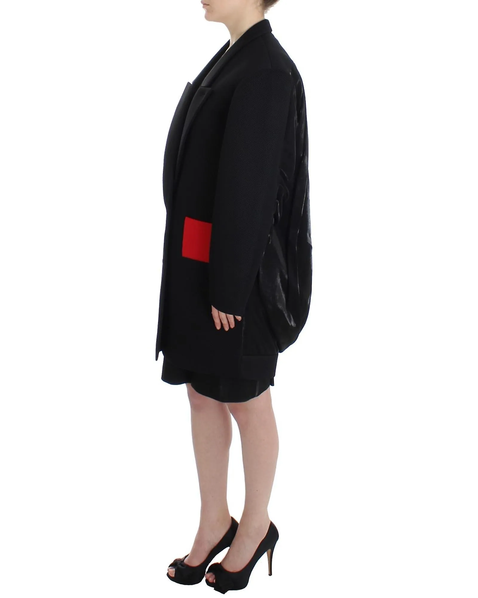 KAALE SUKTAE Long Draped Jacket for a Timeless Look