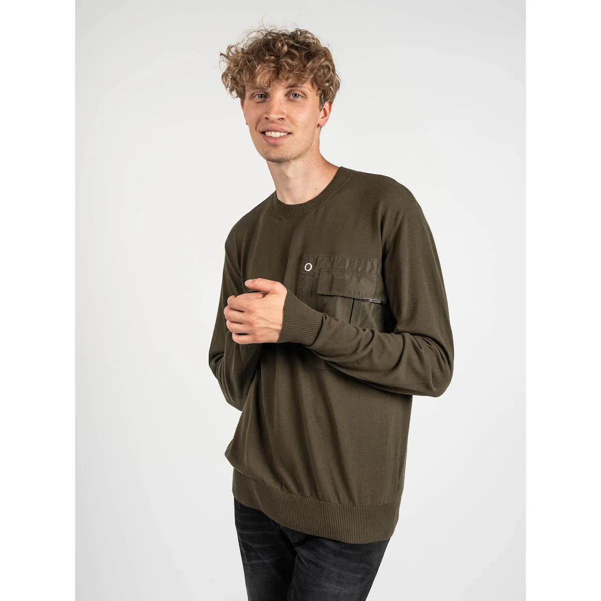 LKK102-606A | Classic Fit Jumper