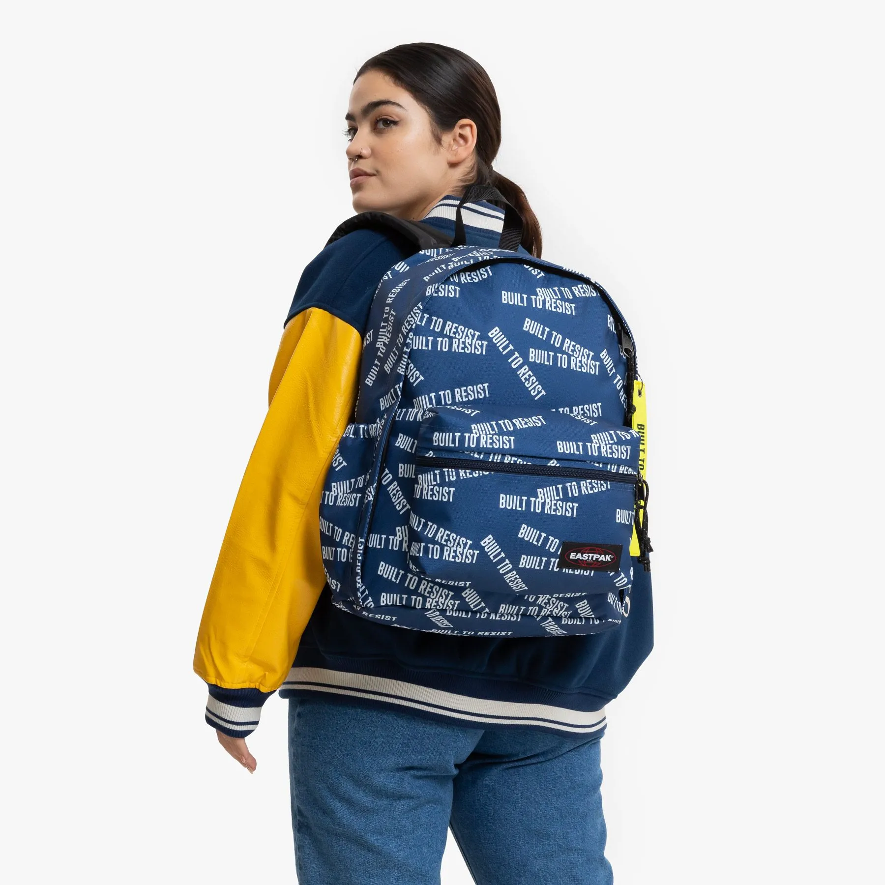 MOCHILA EASTPAK Office Zippl’R Bold BTR Navy EK0A5BBJ7D4 azul marino letras blancas