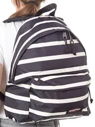 MOCHILA EASTPAK Padded Pak’r® 24 litros EK62027O GINGHAM STRIPE rayas blancas y negras