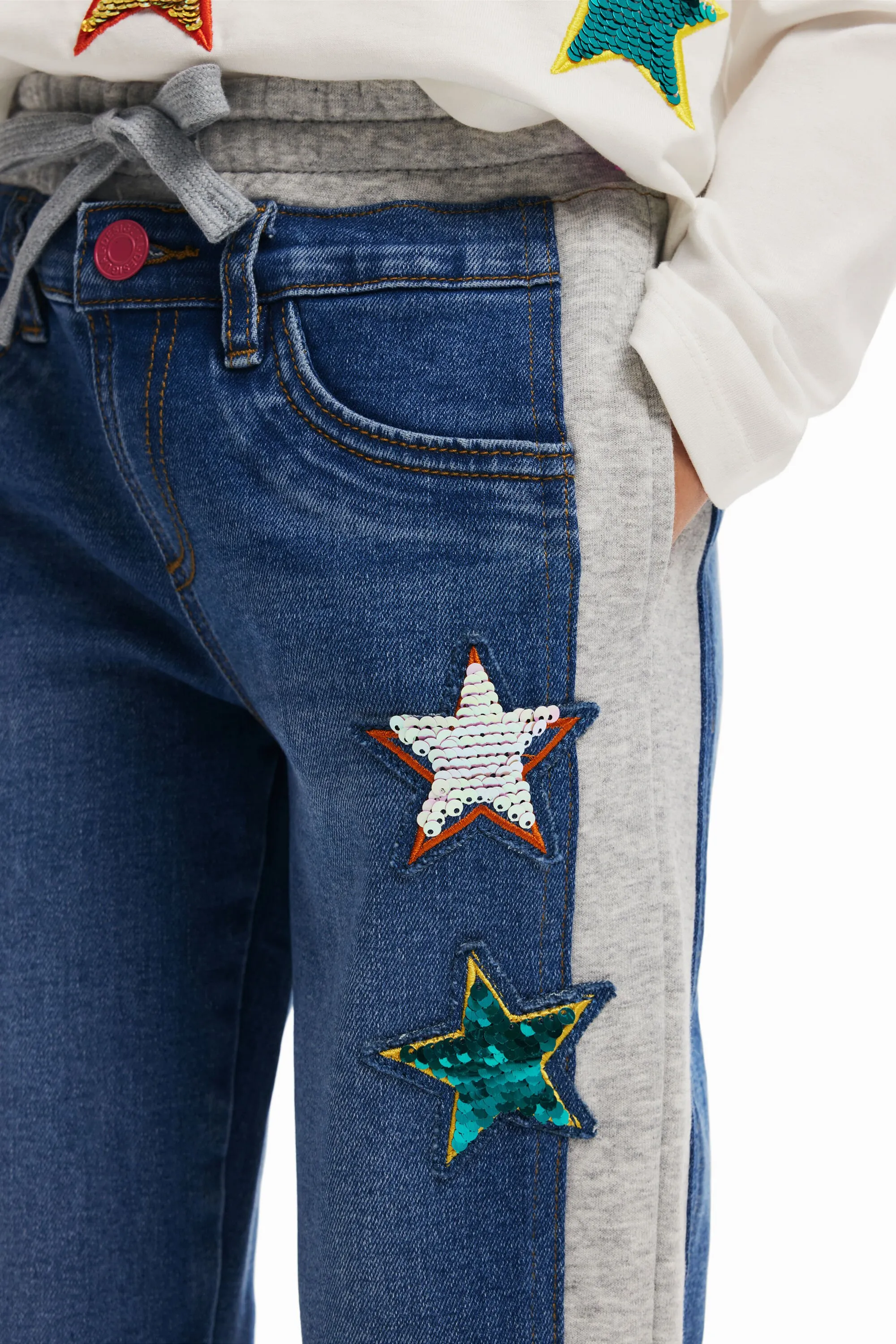 Pantalón jogger canalé estrellas