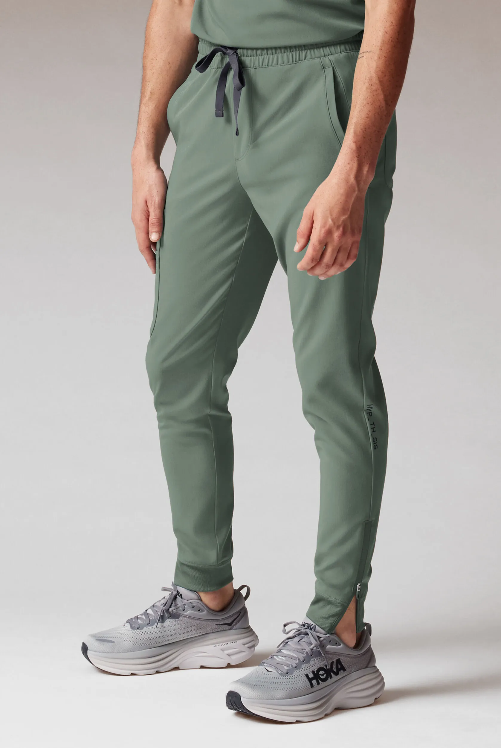 Pantalón médico Hypothesis Tactical estilo jogger con piernas delgadas y 9 bolsillos para hombre