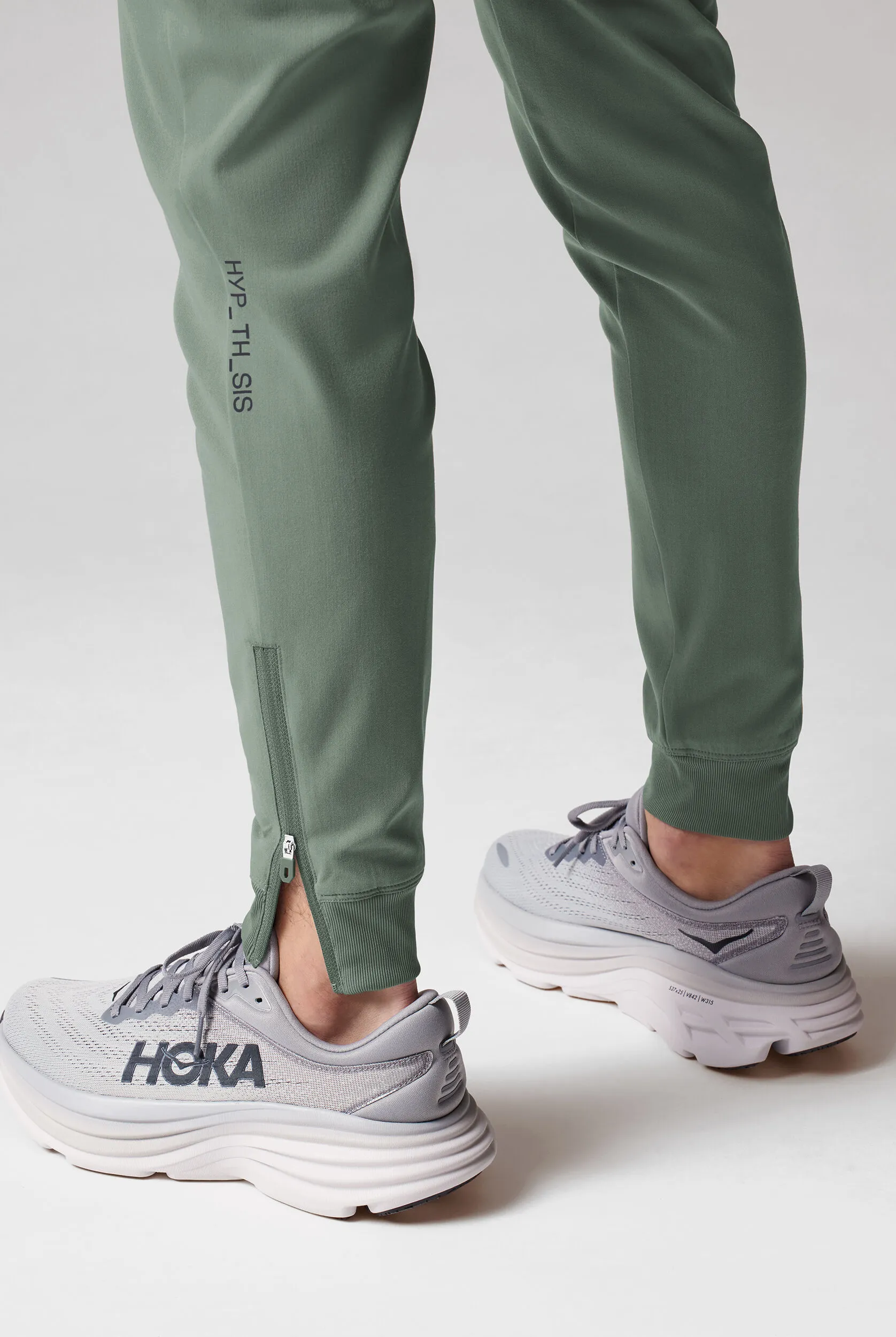 Pantalón médico Hypothesis Tactical estilo jogger con piernas delgadas y 9 bolsillos para hombre