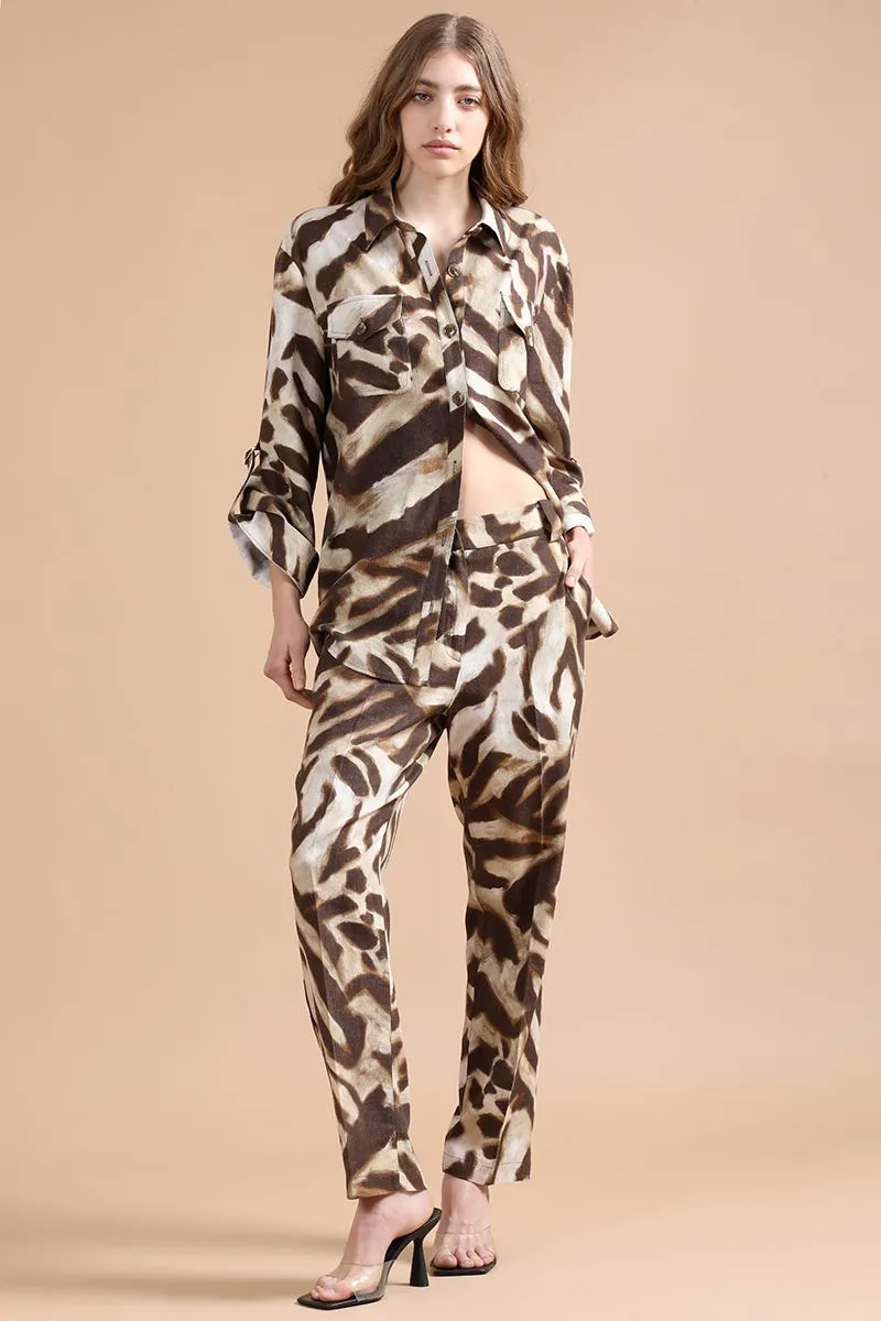 PANTALON SASTRE TIRO ALTO, CON LINO, ANIMAL PRINT, CAFE