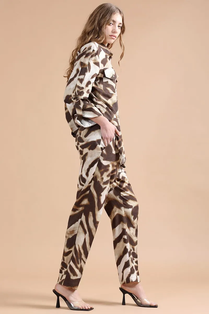 PANTALON SASTRE TIRO ALTO, CON LINO, ANIMAL PRINT, CAFE