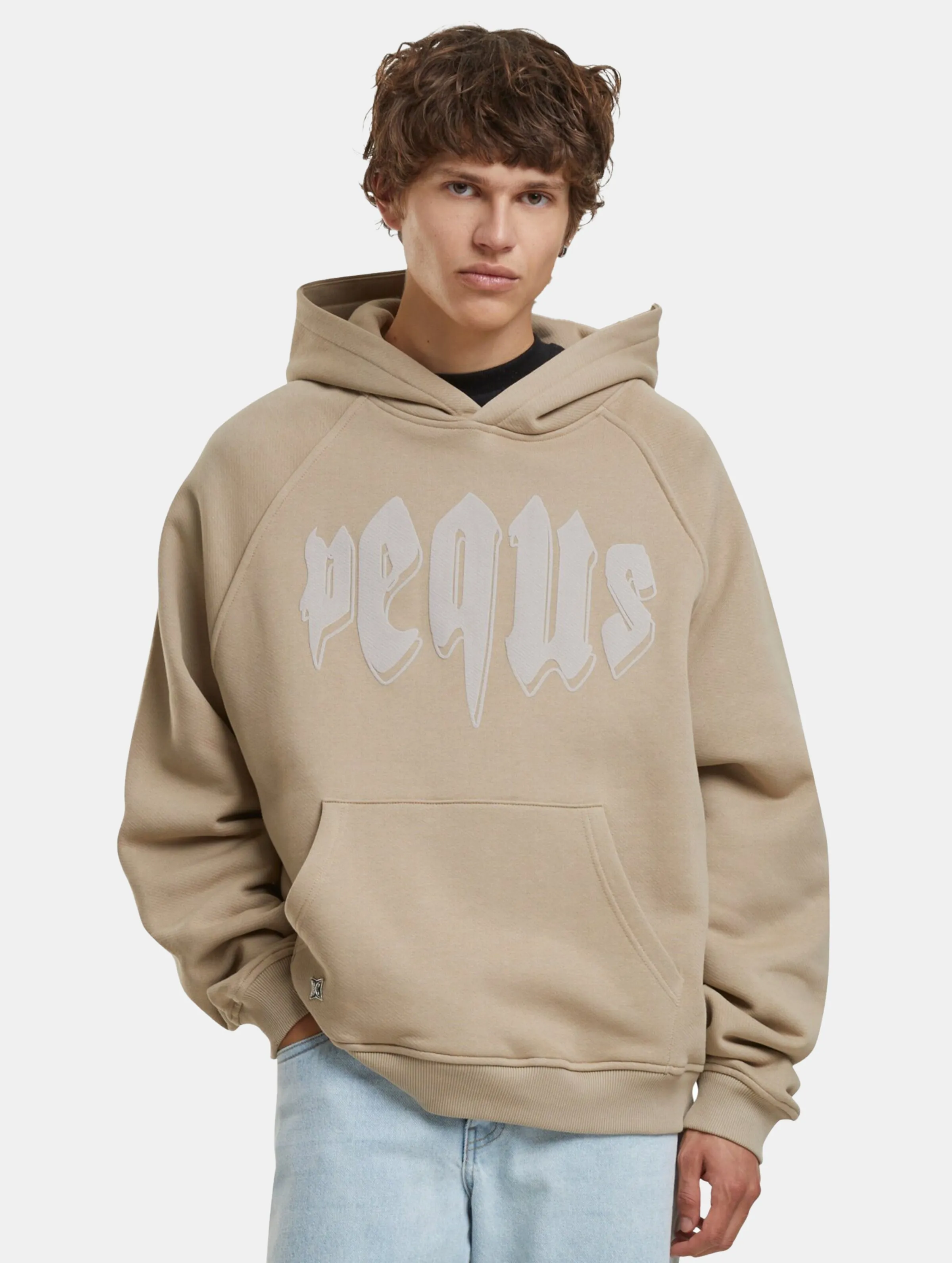 PEQUS PEQUS Outlined Mythic Logo Hoodies