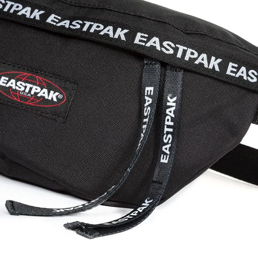 Riñonera clásica Eastpak Springer 2 litros EK074J08 Bold Puller Black Negra logomanía de los años 90