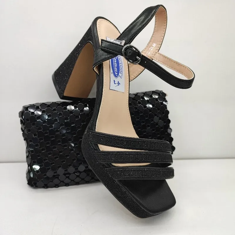 SANDALIA FIESTA CON PLATAFORMA Y TACON ANCHO NEGRO