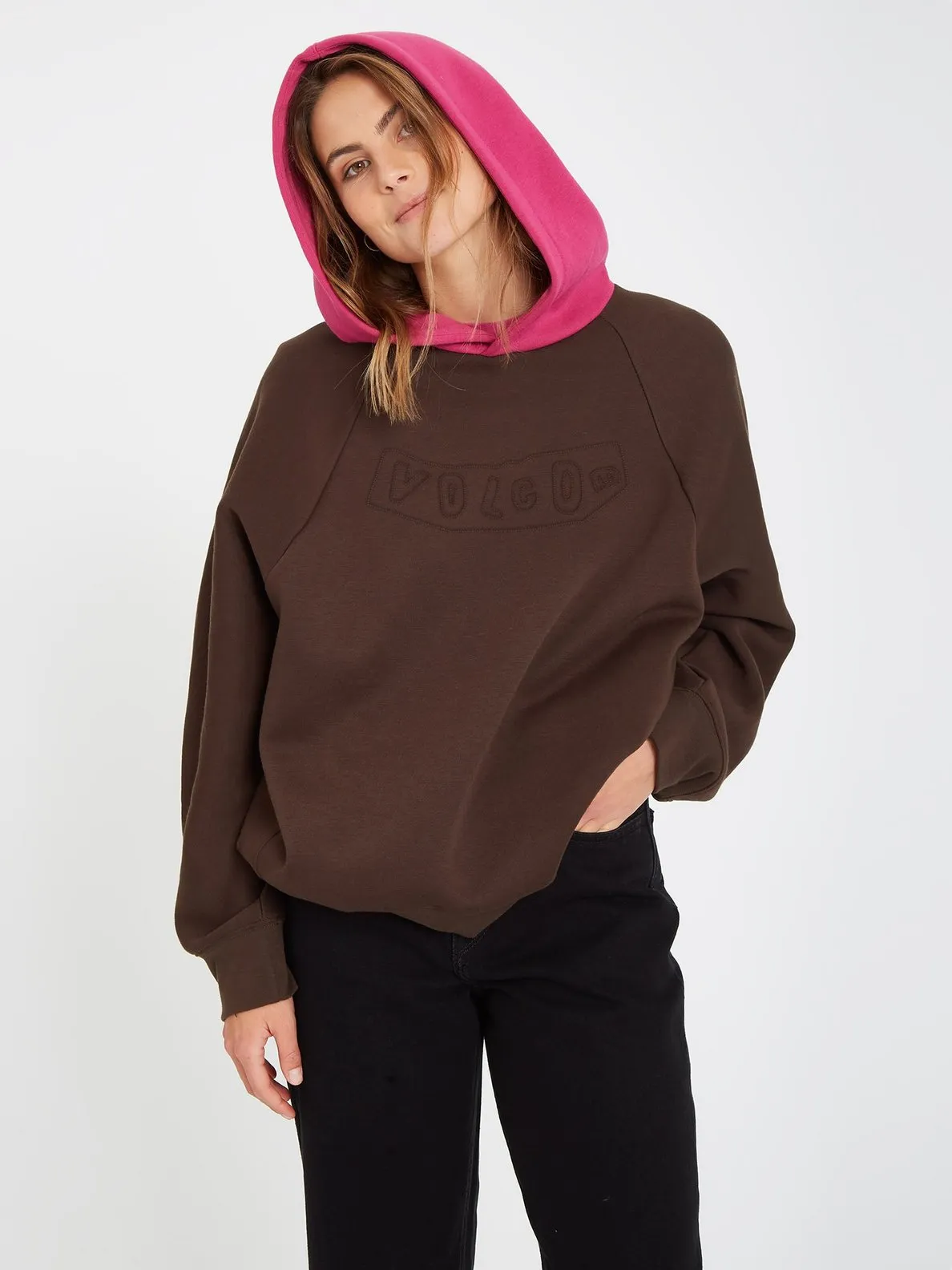 Sudadera larga VOLCOM para mujer con capucha corte oversize WEIRDI – DARK BROWN Ref. B4132104 marrón