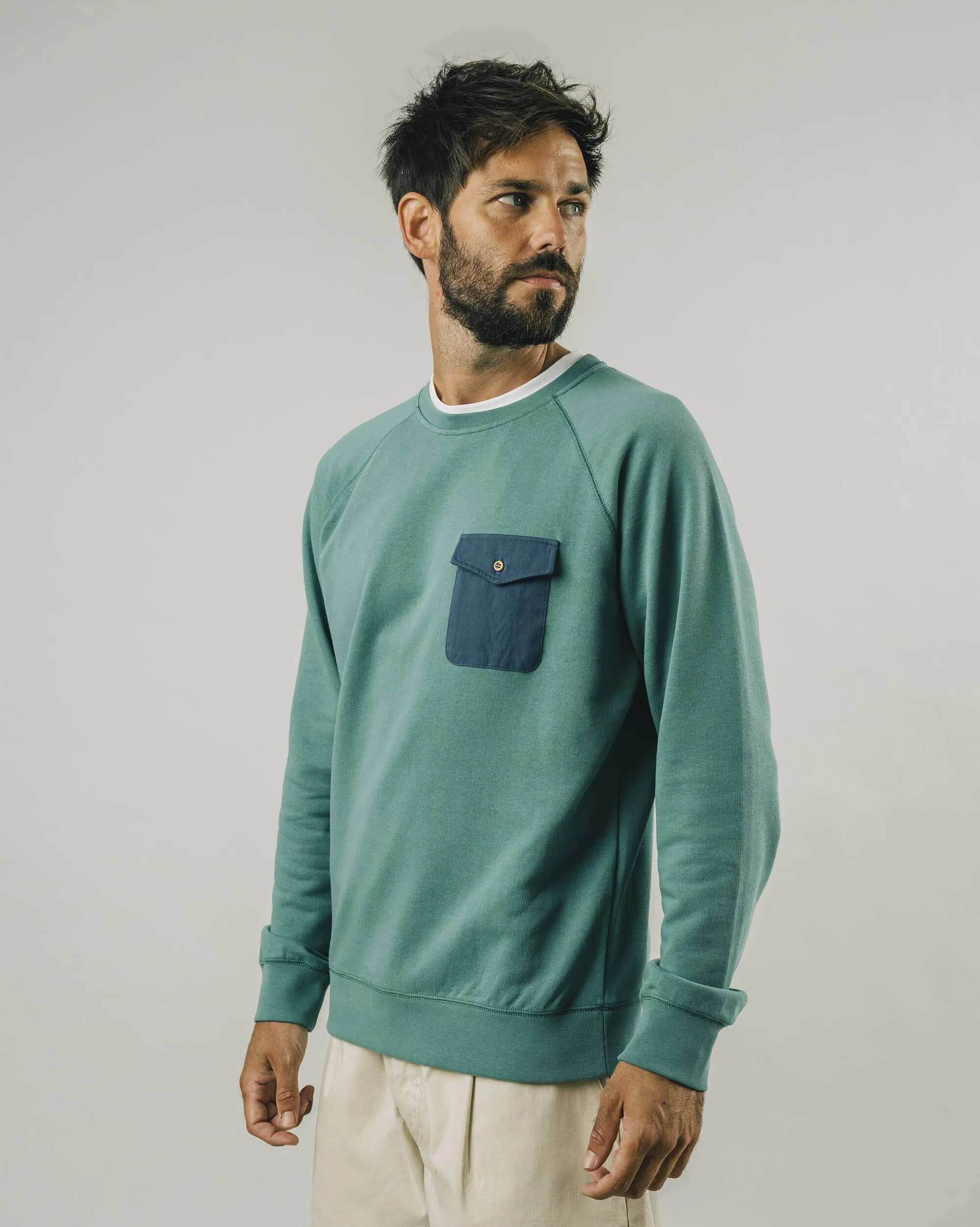 Sweden Essential Sweatshirt Jungle