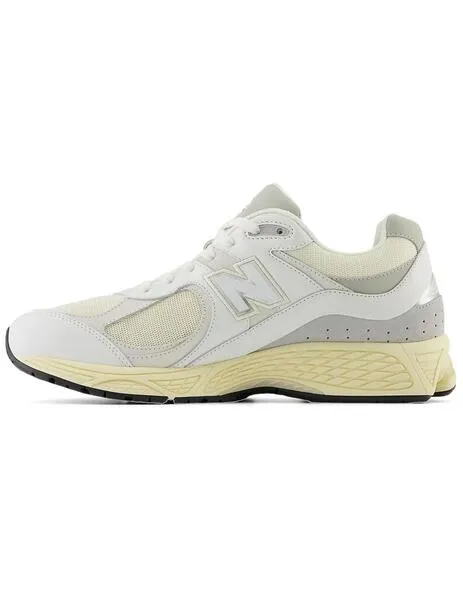 Zapatillas New Balance 2002 blancas